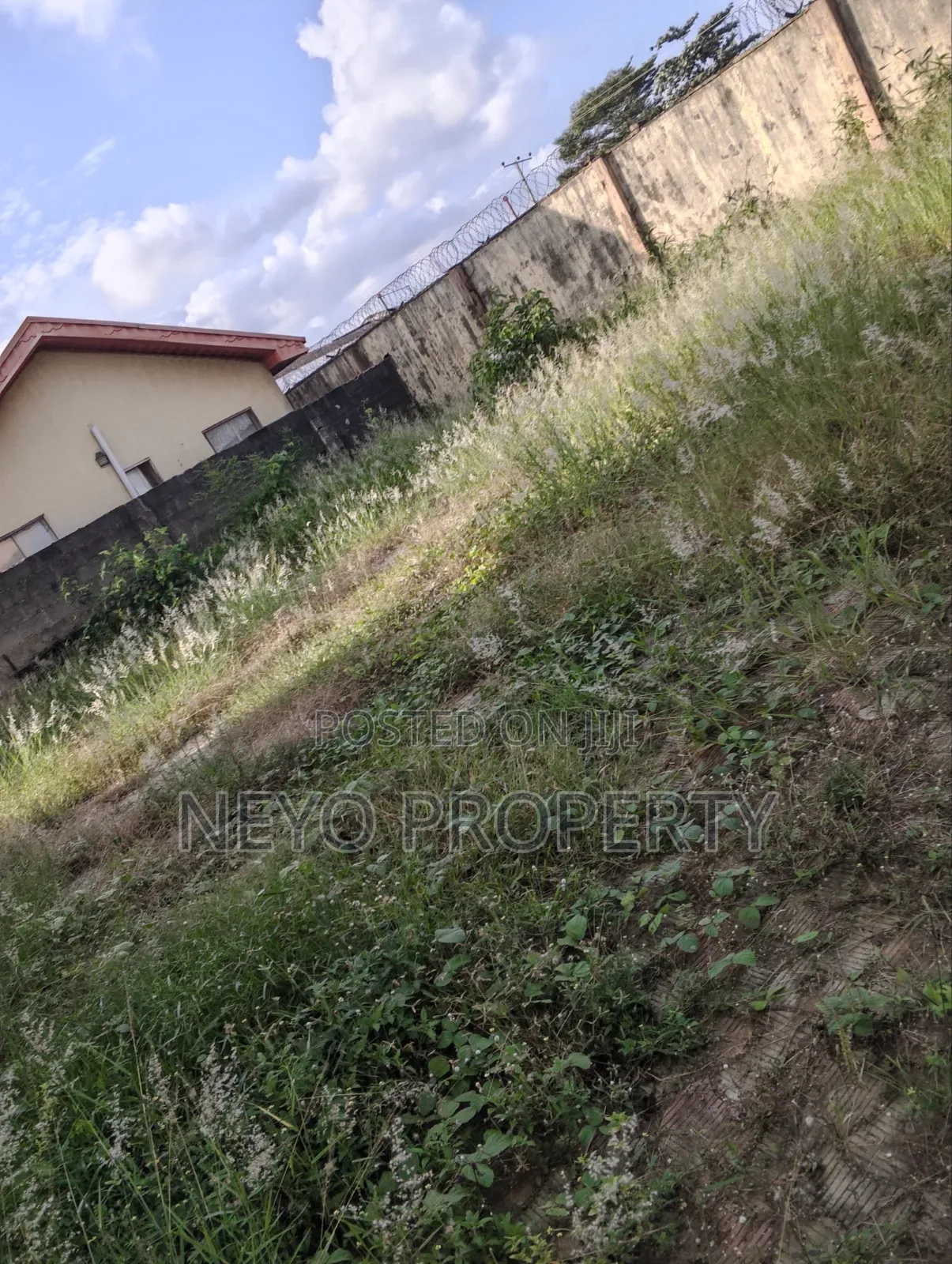 5bdrm Duplex in Love Estate After, Igbogbo for sale in Igbogbo