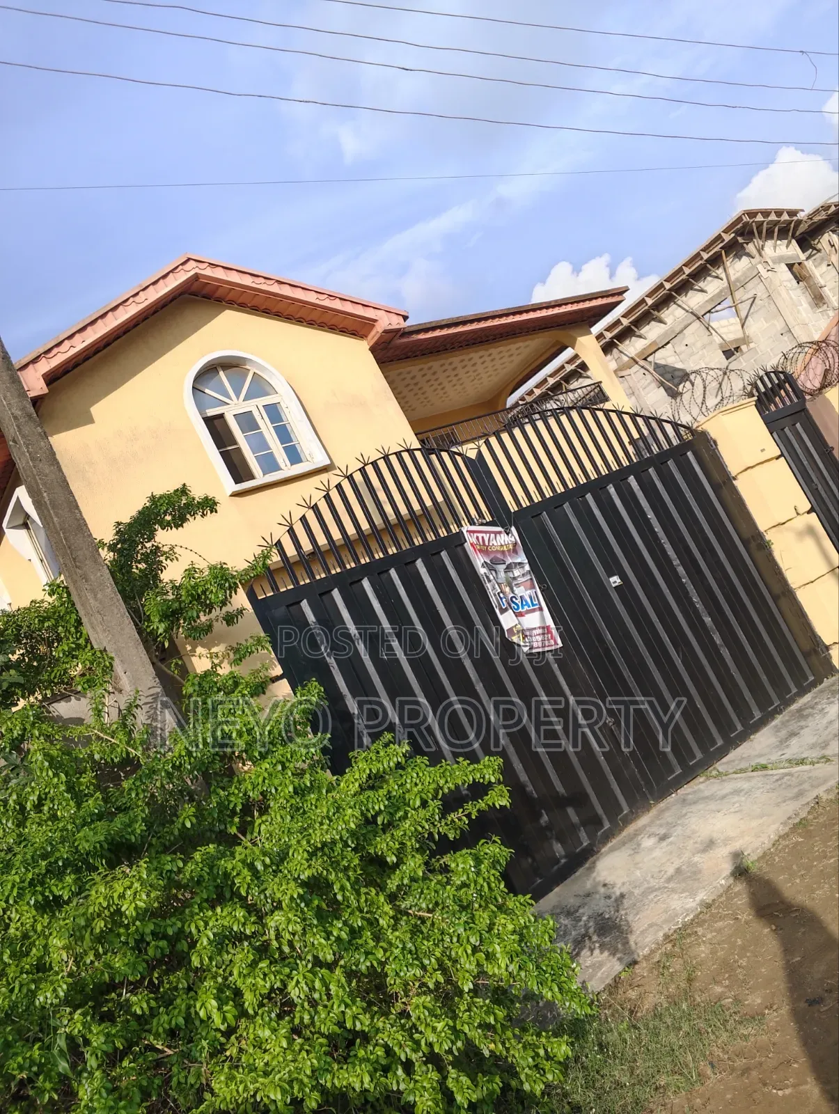 5bdrm Duplex in Love Estate After, Igbogbo for sale in Igbogbo