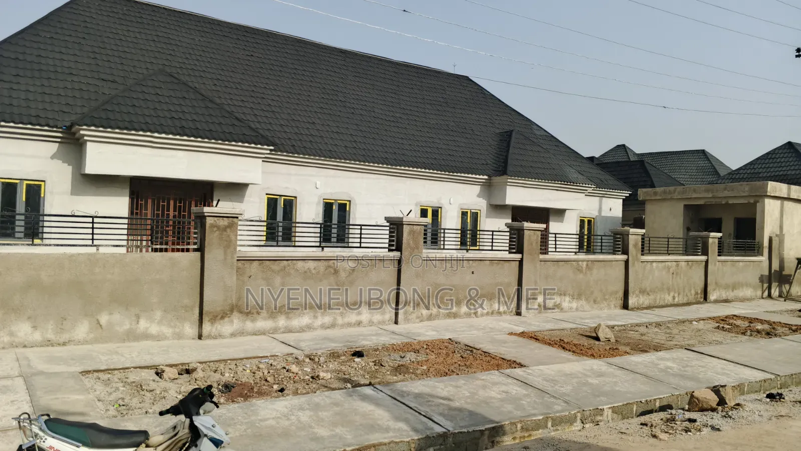 6bdrm House in Nurses Estate Phase for sale in Karu