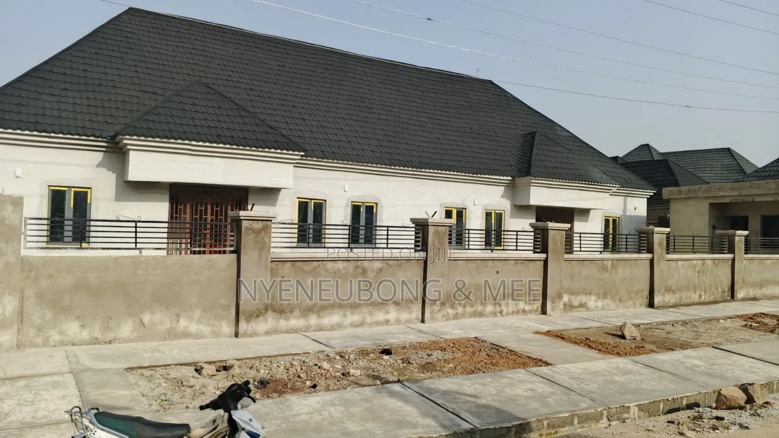 6bdrm House in Nurses Estate Phase for sale in Karu