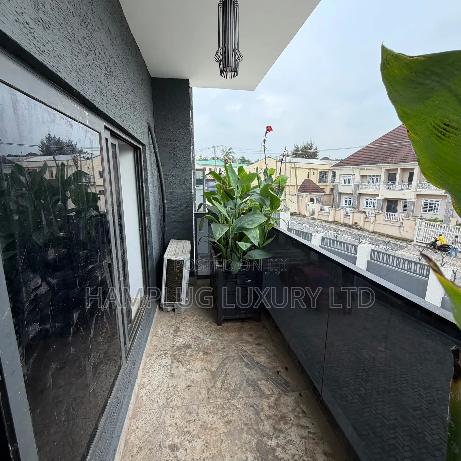 Furnished 3bdrm Block of Flats in Wuse Zone 4 for sale in Zone 4 / Wuse