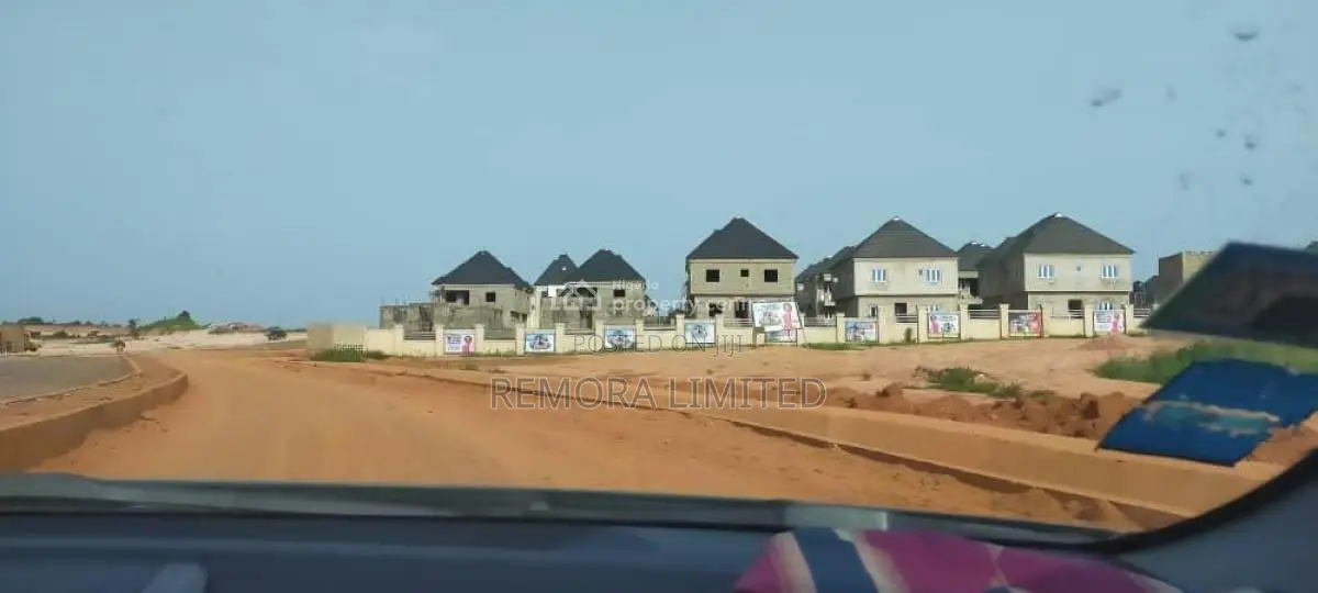 Half Plot of Dry Land for Sale – ₦26 Million in Iseri Olofin
