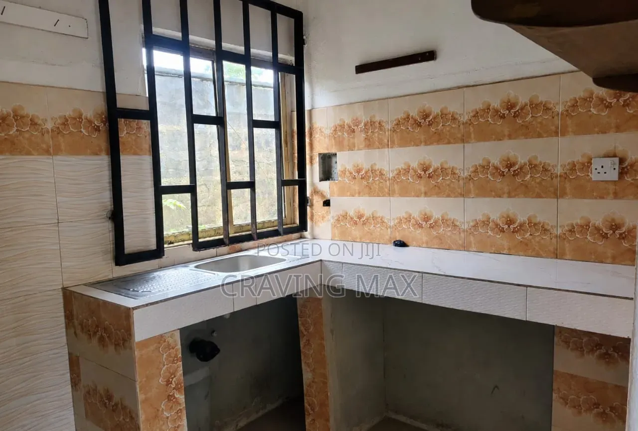 Mini Flat in Agege., Pen Cinema for rent in Pen Cinema