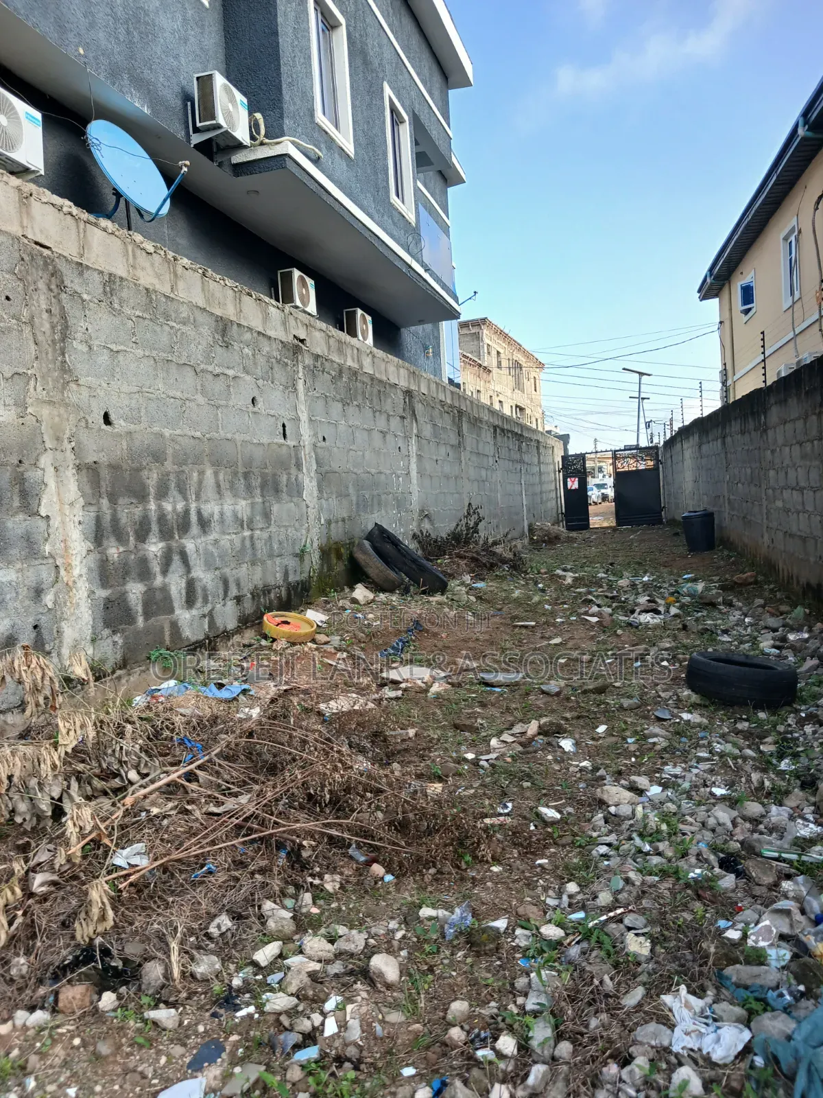 436sqm RECTANGULAR SHAPED LAND(can Build Twin Duplexes) WITH DRIVE WAY in Ifako-Ogba