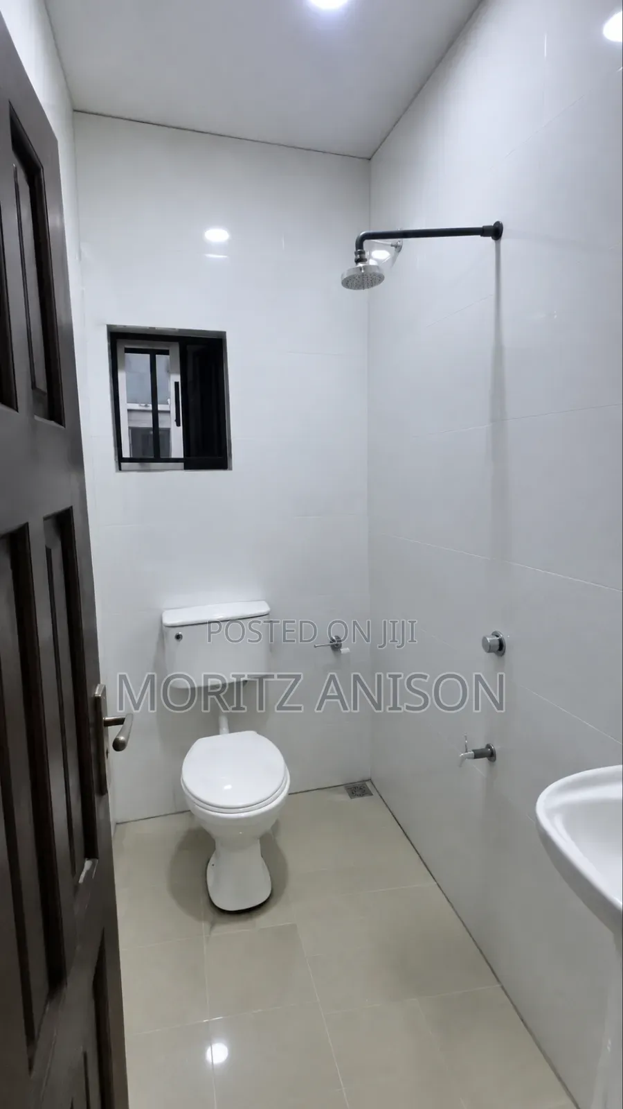 3bdrm Apartment in Thinkers Corner By for rent in Enugu