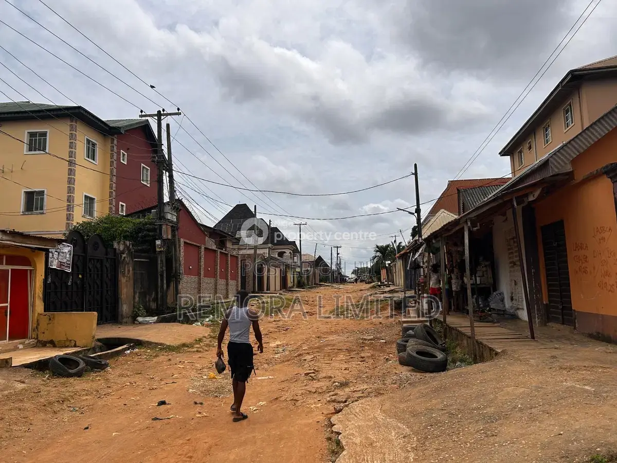 700SQM Plot of Land for Sale in Dopemu