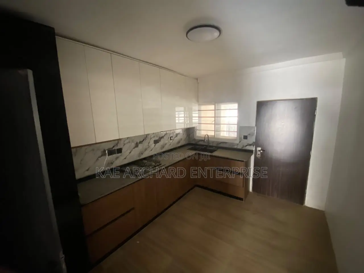 4bdrm Duplex in Life Camp for sale in Life Camp