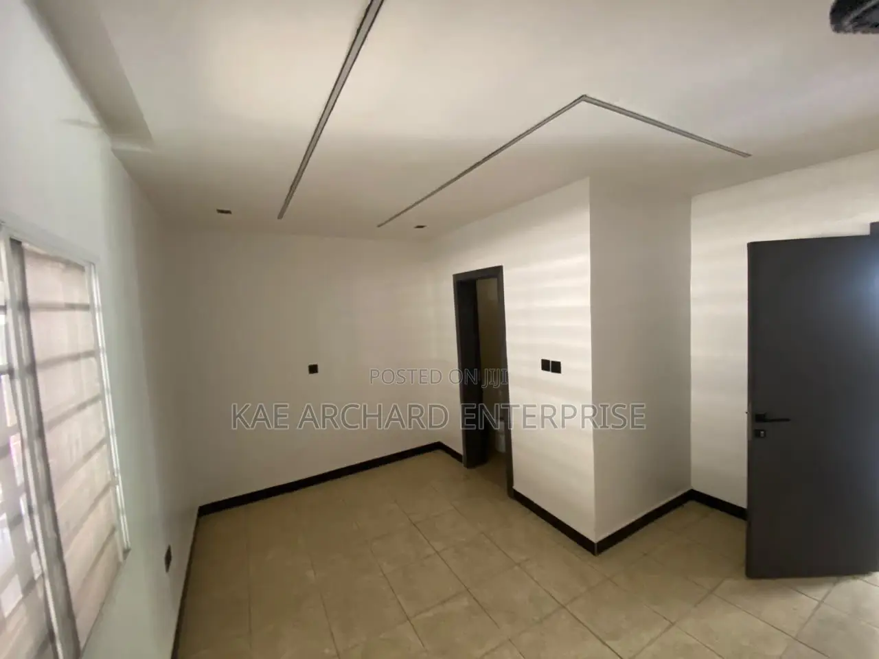 4bdrm Duplex in Life Camp for sale in Life Camp
