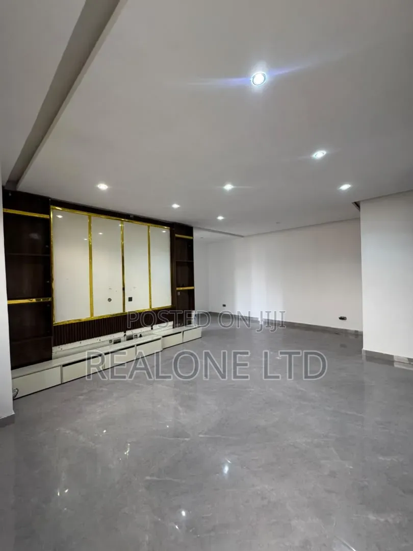 2bdrm Apartment in Ikate for rent in Ikate