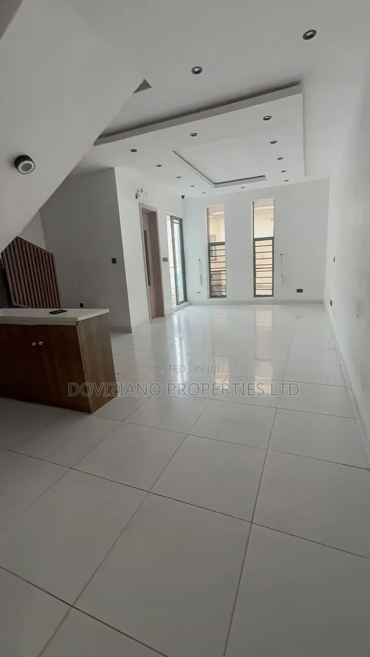 2bdrm Apartment in Ologolo for sale in Ologolo