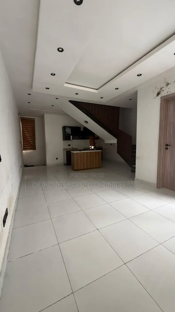 2bdrm Apartment in Ologolo for sale in Ologolo