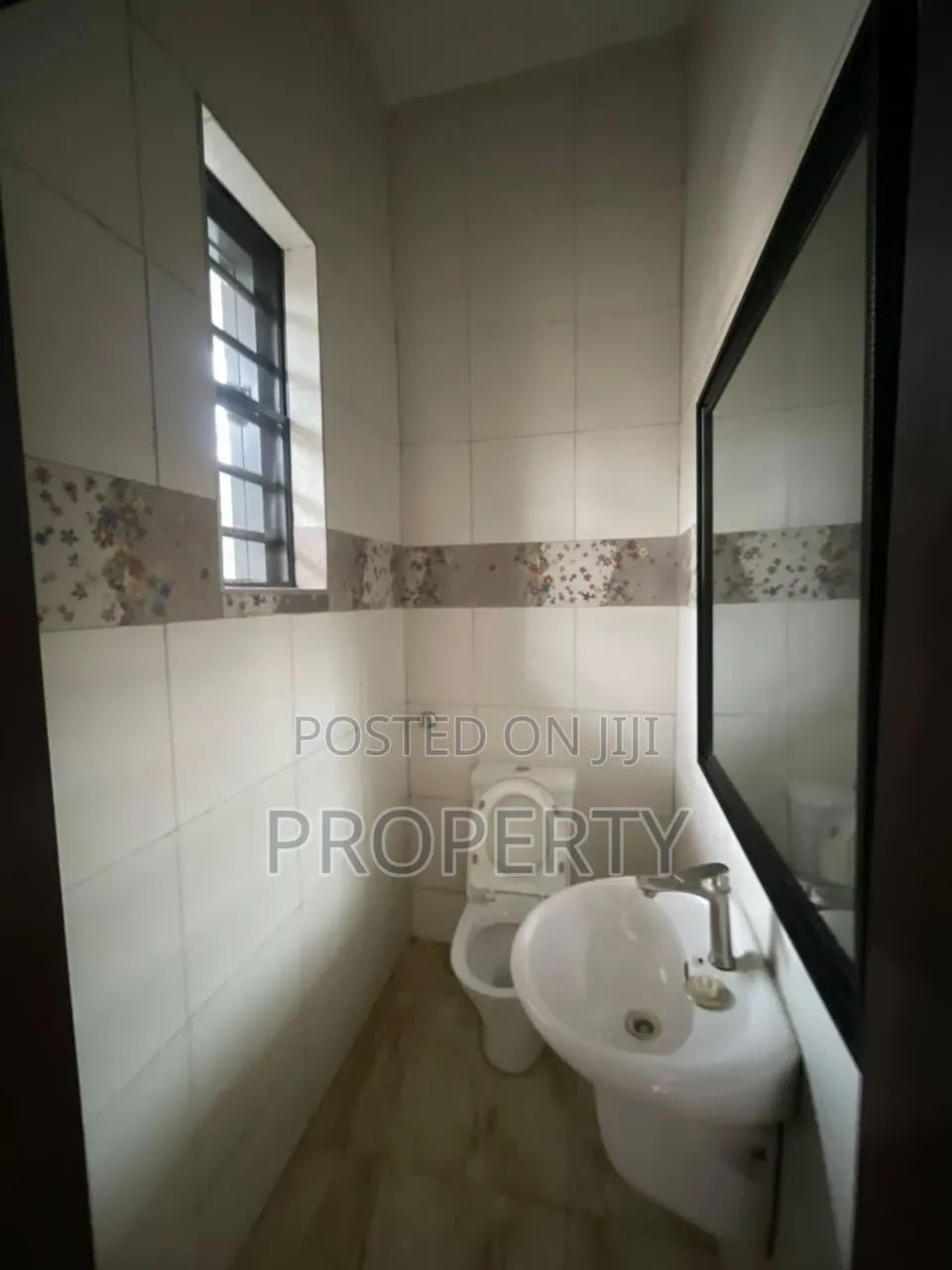 4bdrm Duplex in Ikate for rent in Ikate