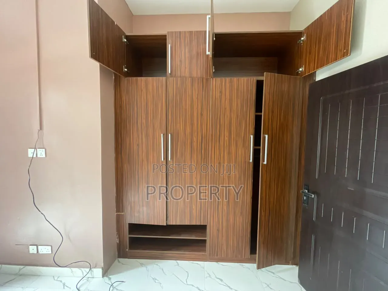 4bdrm Duplex in Ikate for rent in Ikate