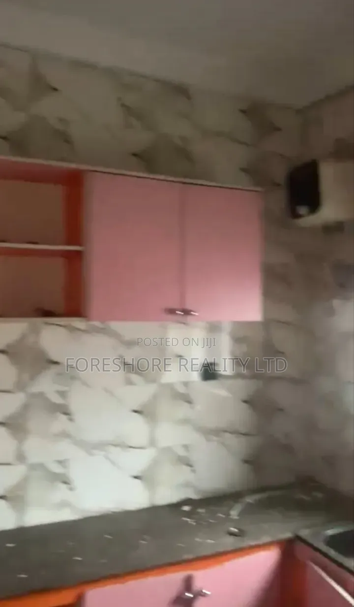 2bdrm Apartment in Makoko for rent in Makoko