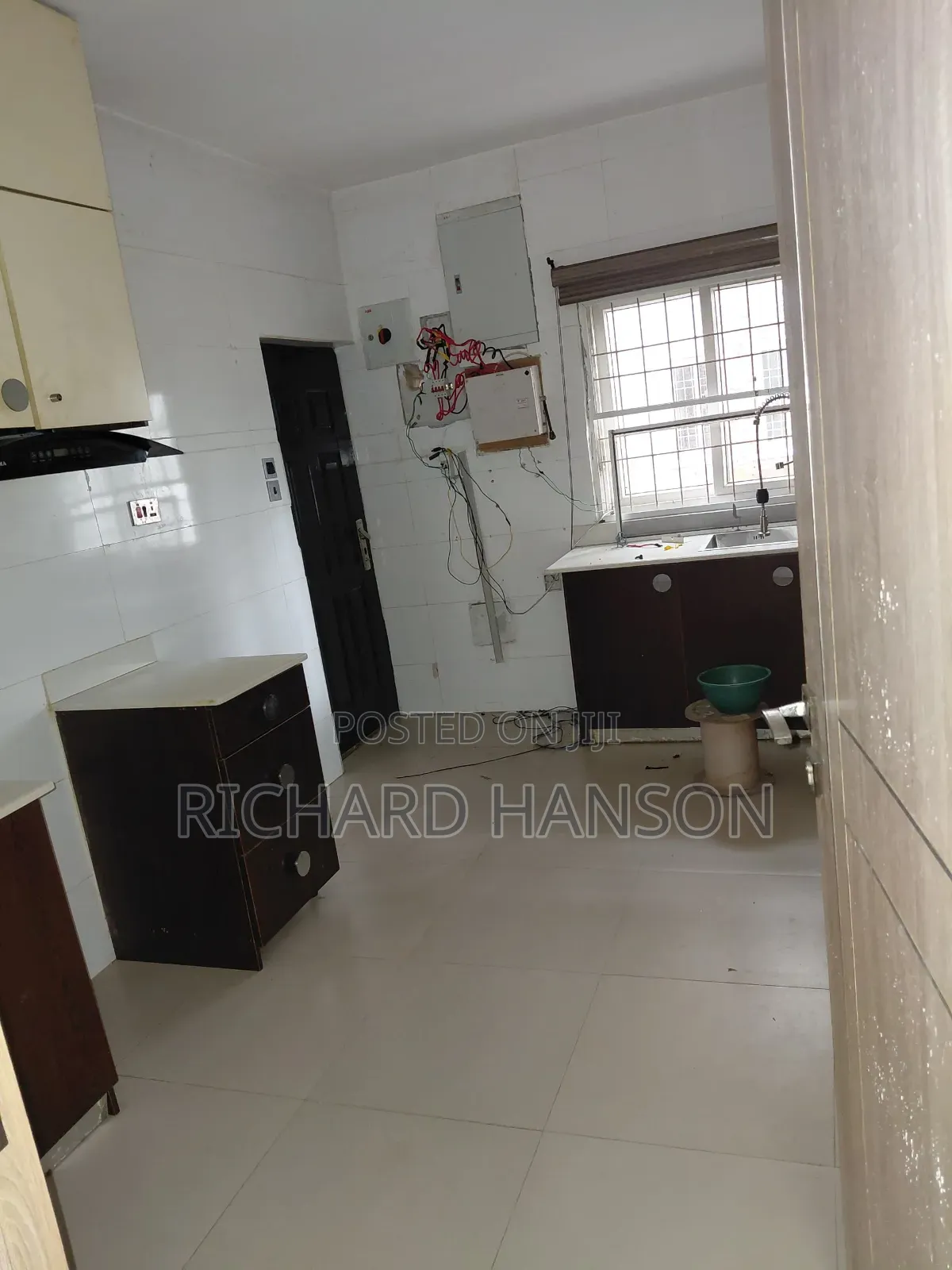 3bdrm Apartment in Royal Garden, Off Lekki-Epe Expressway for rent in Off Lekki-Epe Expressway