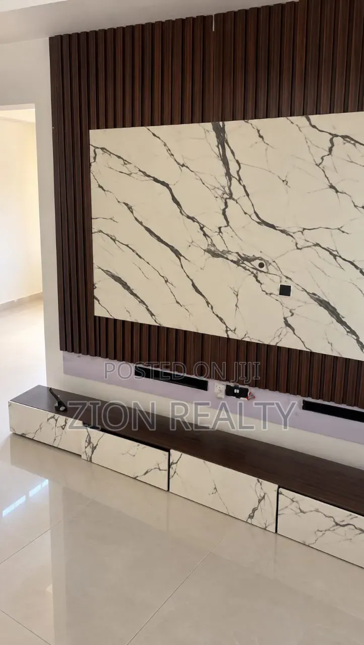 2bdrm Apartment in Royal Garden Estate, Lakowe for rent in Lakowe
