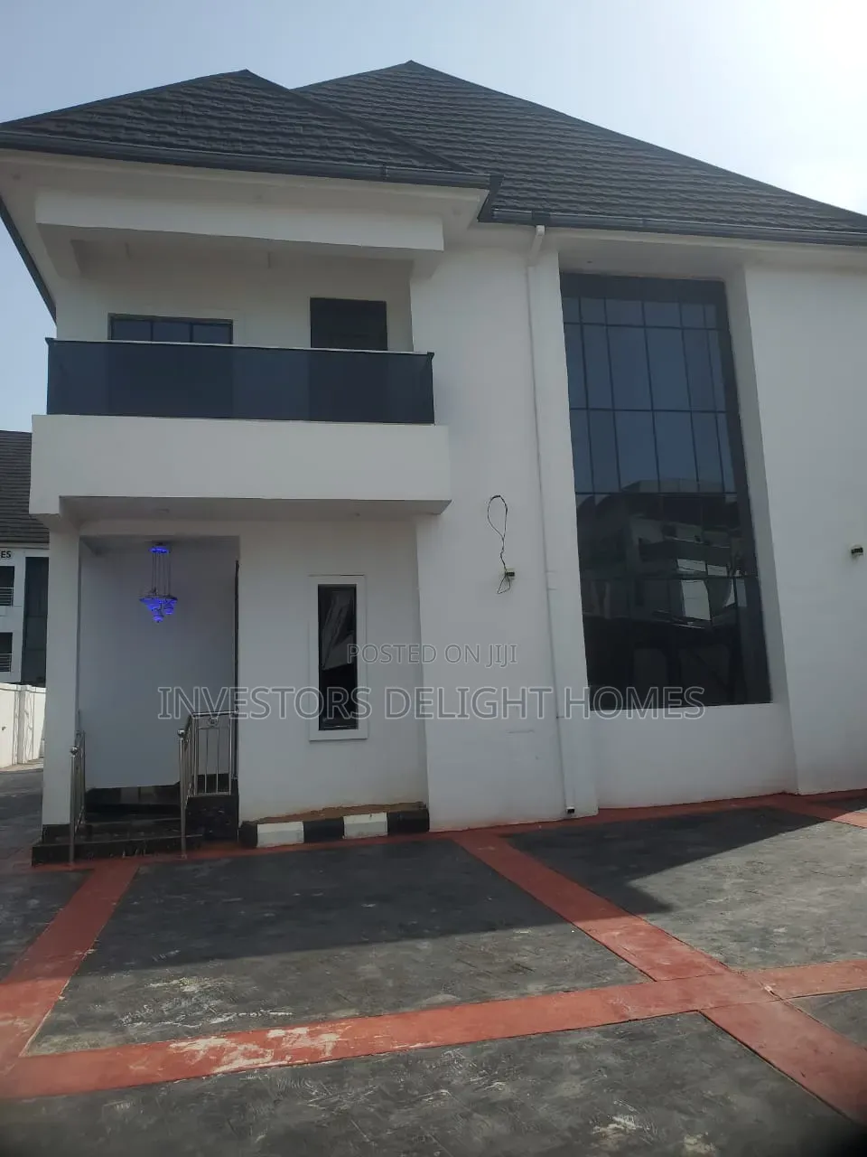 4bdrm Duplex in Oshimili North for sale in Oshimili North