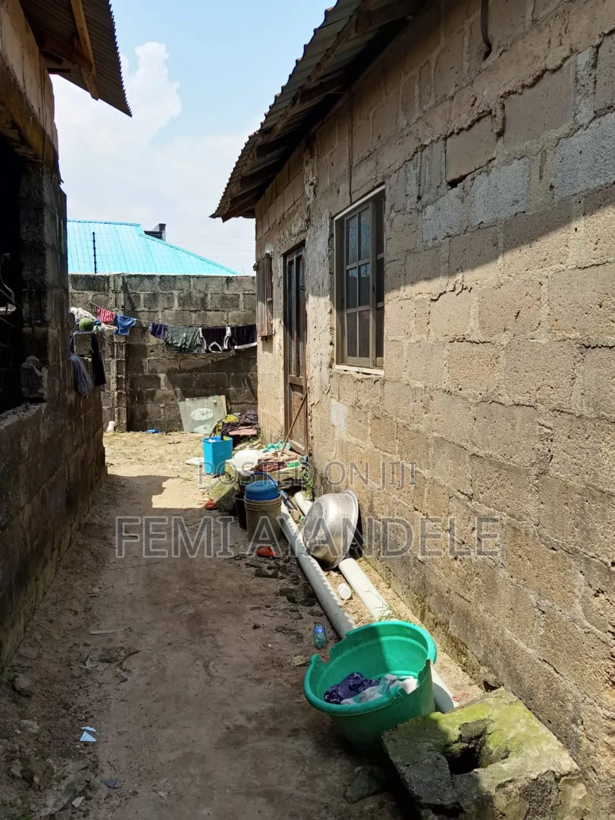 Furnished 2bdrm Bungalow in Igbogbo Estate for sale in Igbogbo