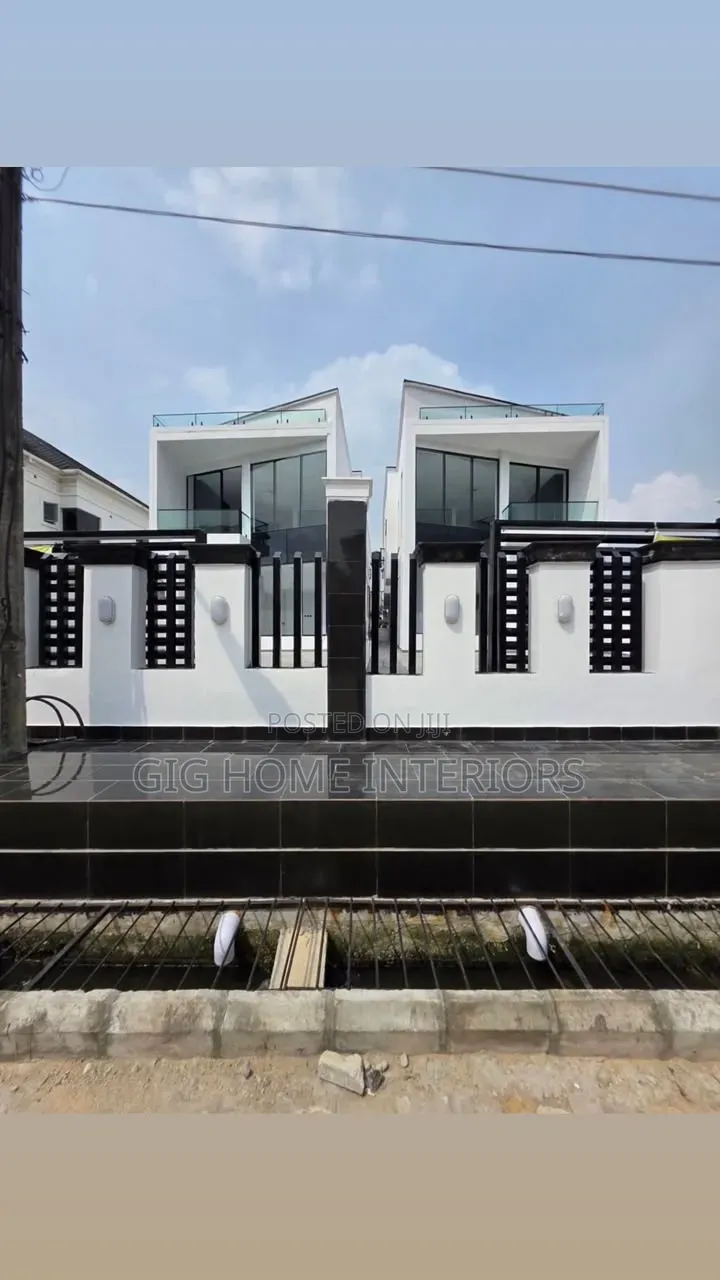 5bdrm Duplex in Oral Estate, Lekki for sale in Lekki