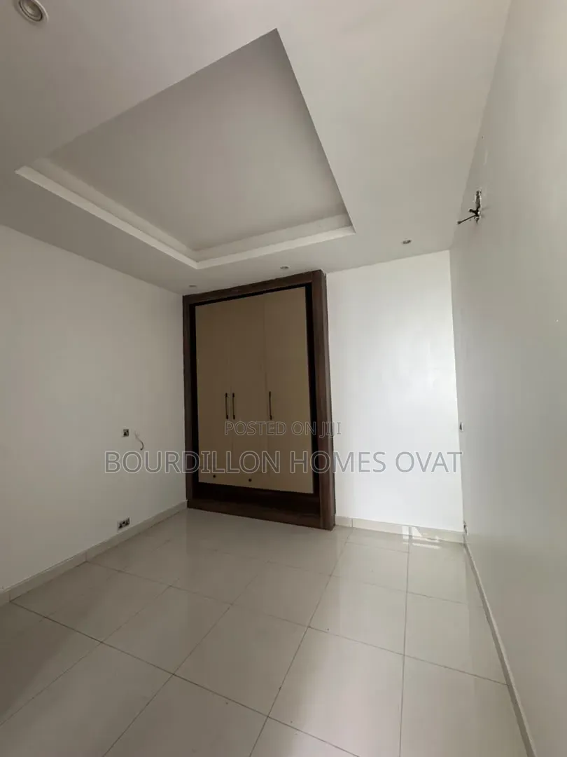 4bdrm Duplex in Lekki Phase 1 for rent in Lekki Phase 1