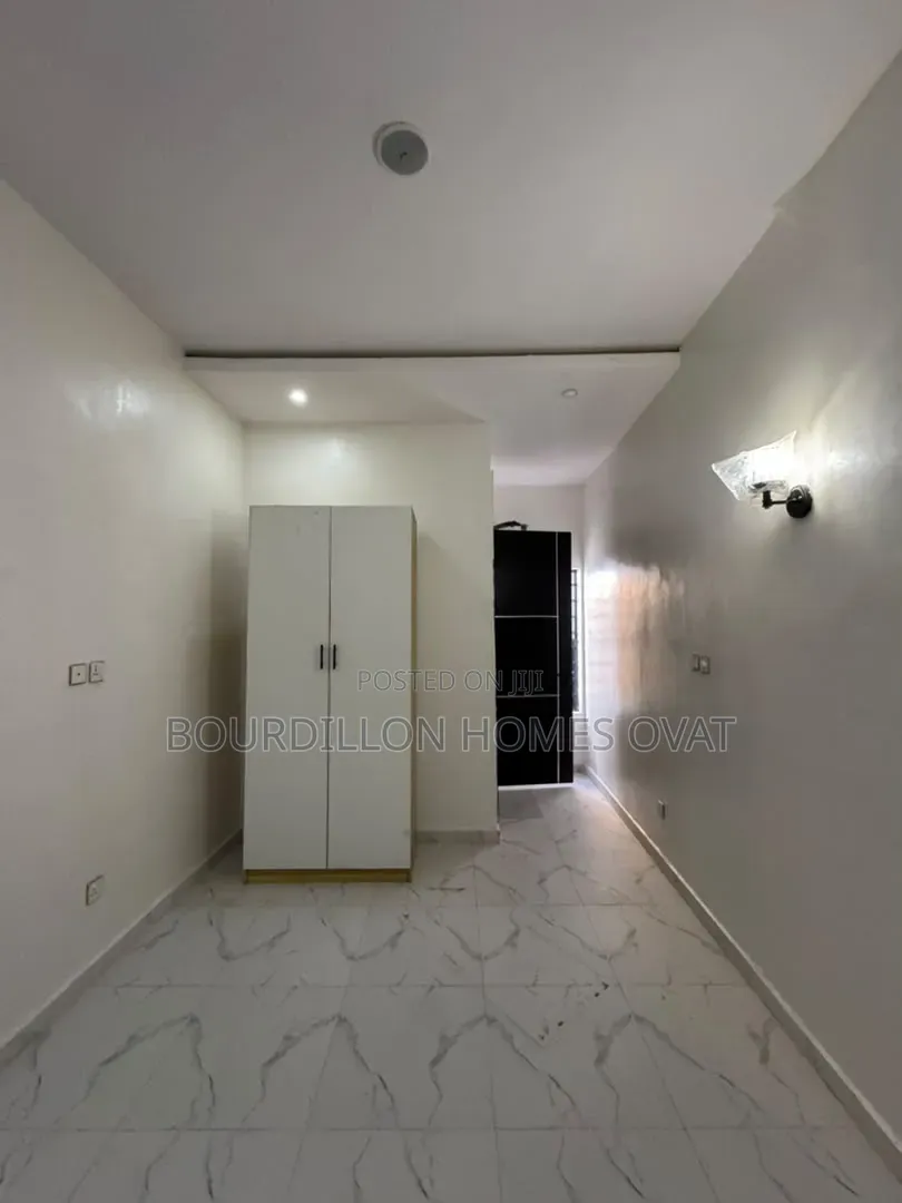 2bdrm Duplex in Orchid Lekki Lagos for rent in Lekki Expressway