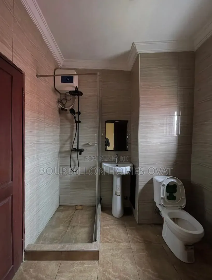 2bdrm Apartment in Ikate Lekki Lagos for rent in Ikate