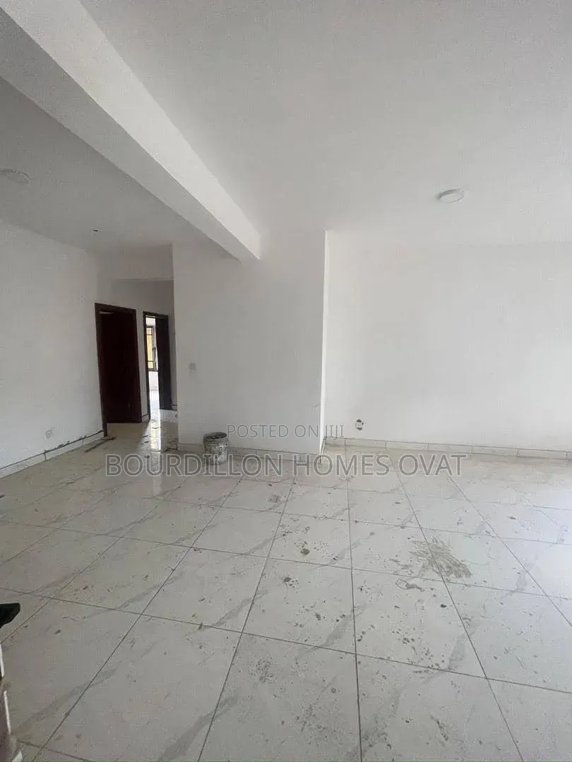 2bdrm Apartment in Sangotedo Ajah Lagos for sale in Sangotedo