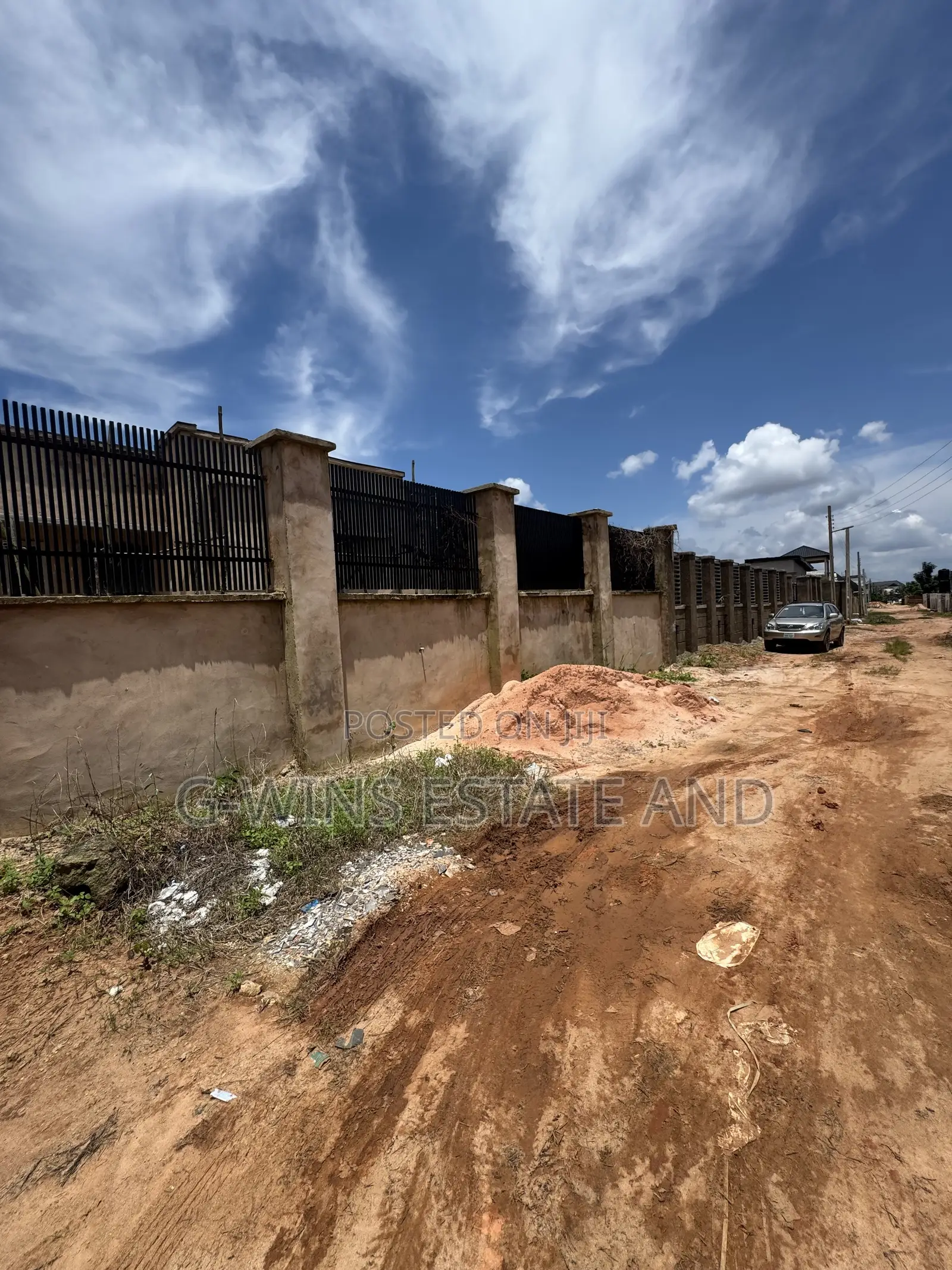 3bdrm Bungalow in Okhuoromi Egbiri, Benin City for sale in Benin City