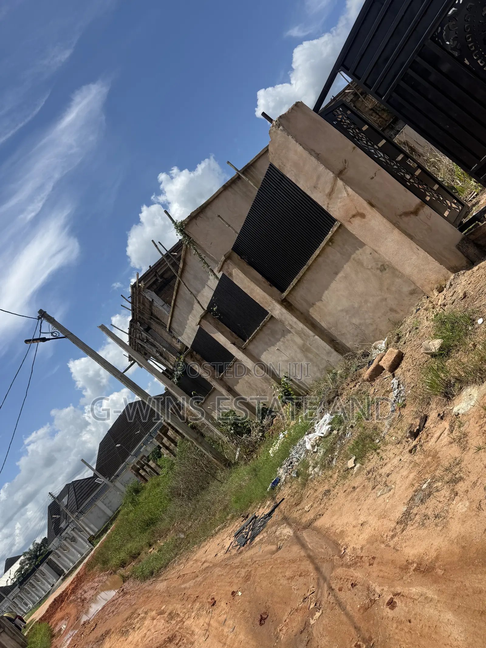 3bdrm Bungalow in Okhuoromi Egbiri, Benin City for sale in Benin City