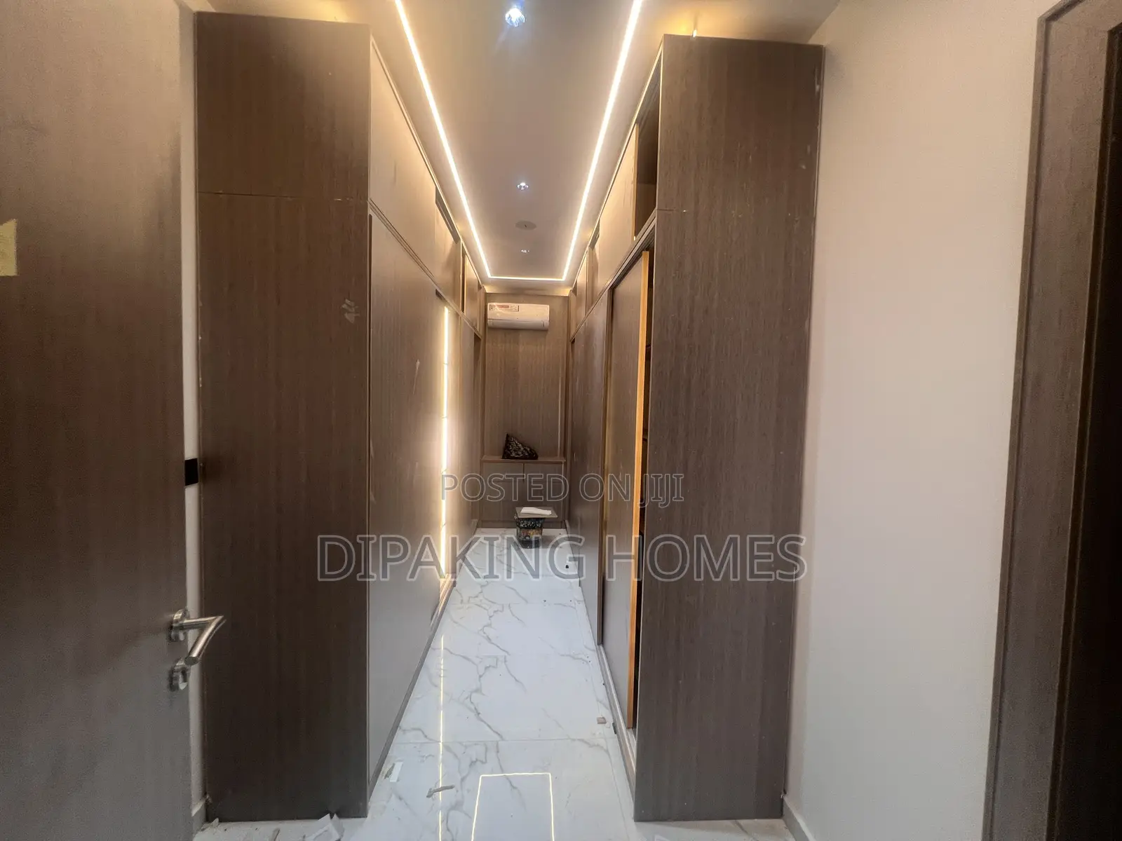 5bdrm Mansion in Ojodu for sale in Ojodu