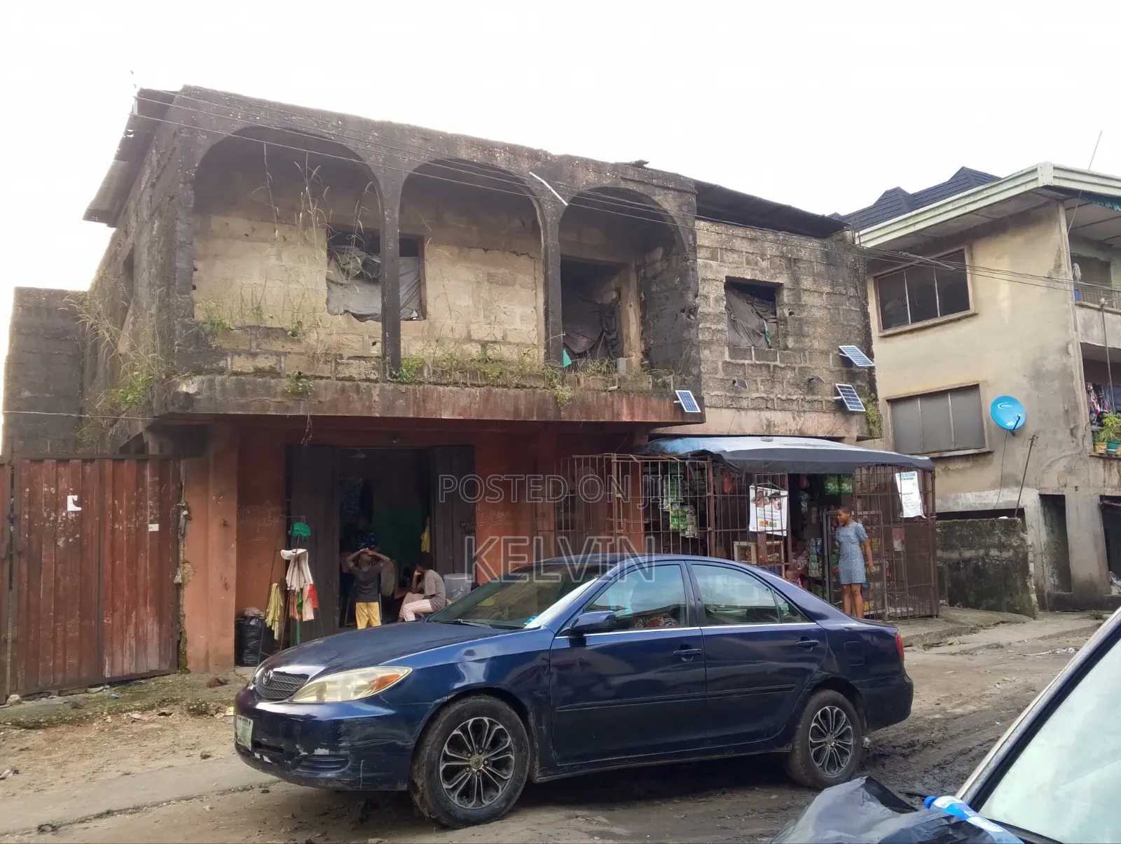 6bdrm Block of Flats in Aba South for sale in Aba South
