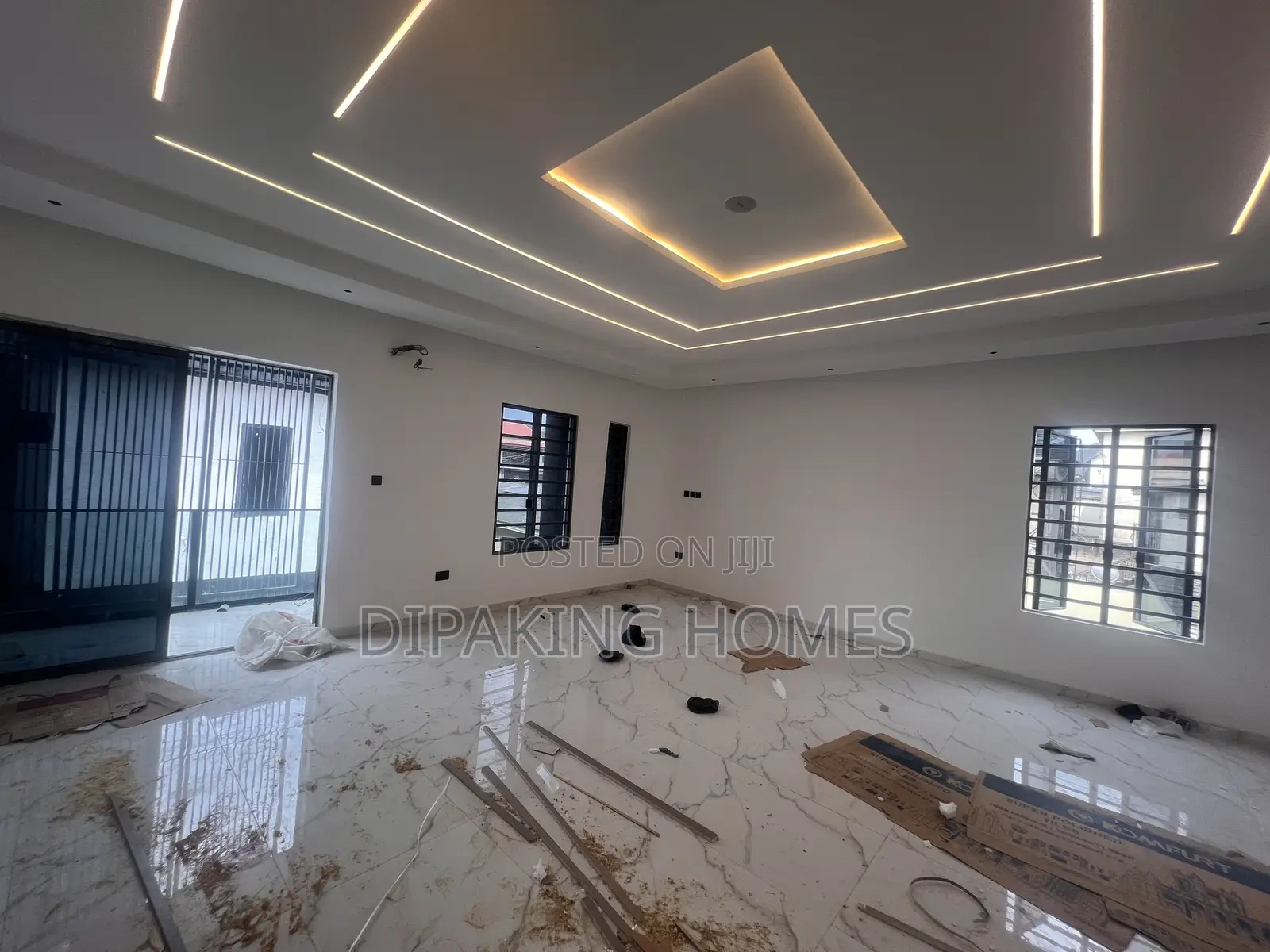 5bdrm Mansion in Ojodu for sale in Ojodu