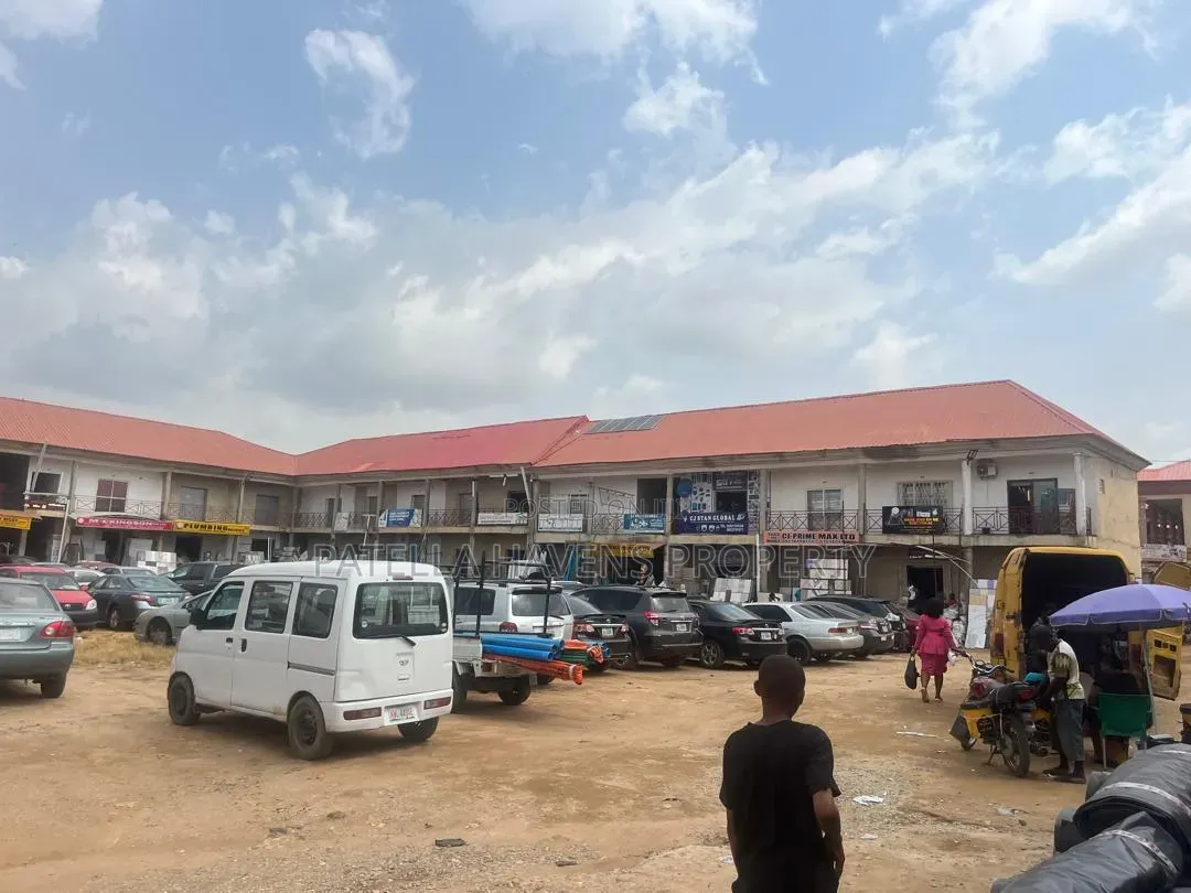 Space for Sale at Lubge in FHA