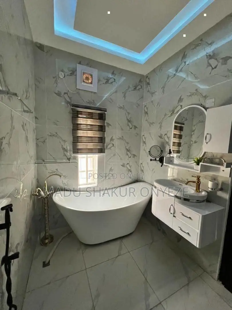 Furnished 6bdrm Duplex in Notch Homes, Idu for sale in Idu