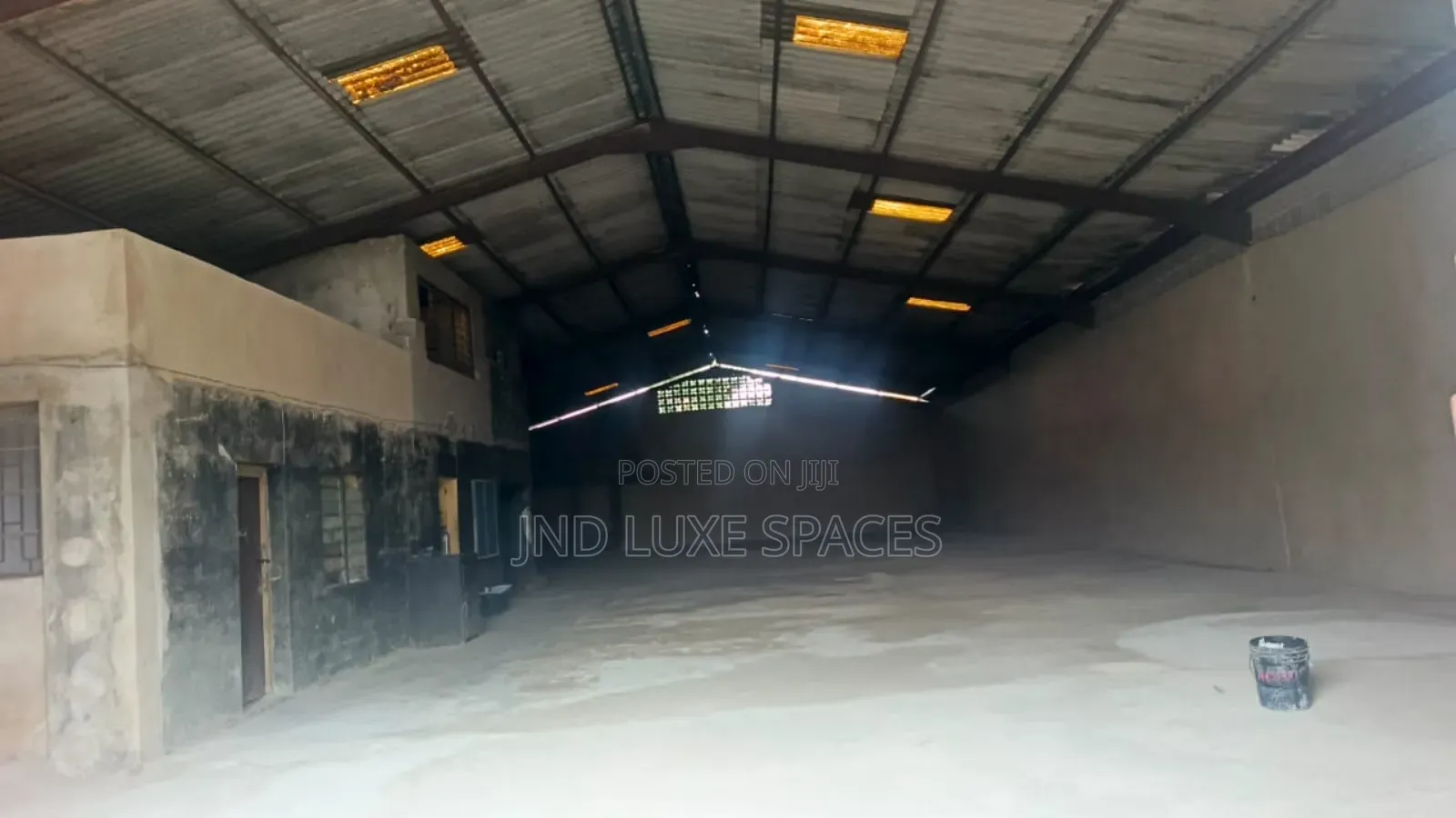 4-Bay Warehouse Available on a Tarred Road. in Ketu-Alapere