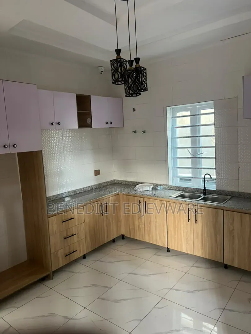 3bdrm Bungalow in Peak Park Phase 2, Awoyaya for rent in Awoyaya