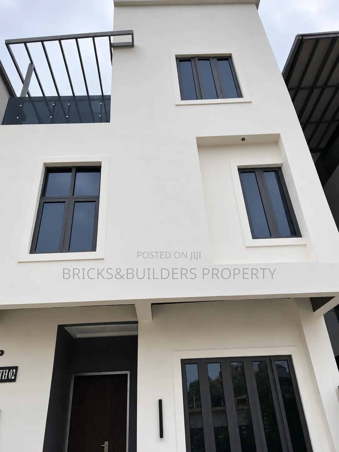 5bdrm Duplex in Guzape District for sale in Guzape District