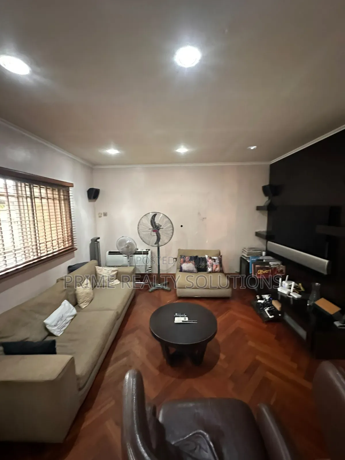 3bdrm Duplex in Location: Oniru, 1004 for rent in 1004