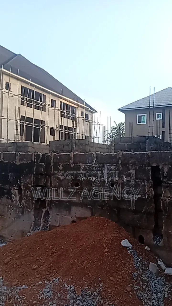 Distress Sale of Land With Uncompleted 6flats Structure in Enugu