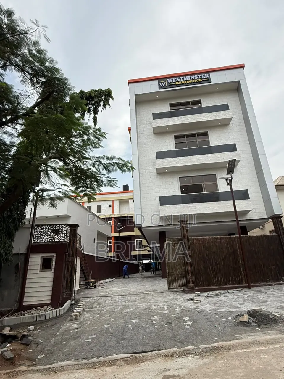 Shops/Office Space in Wuse 2 for Sale in Wuse 2
