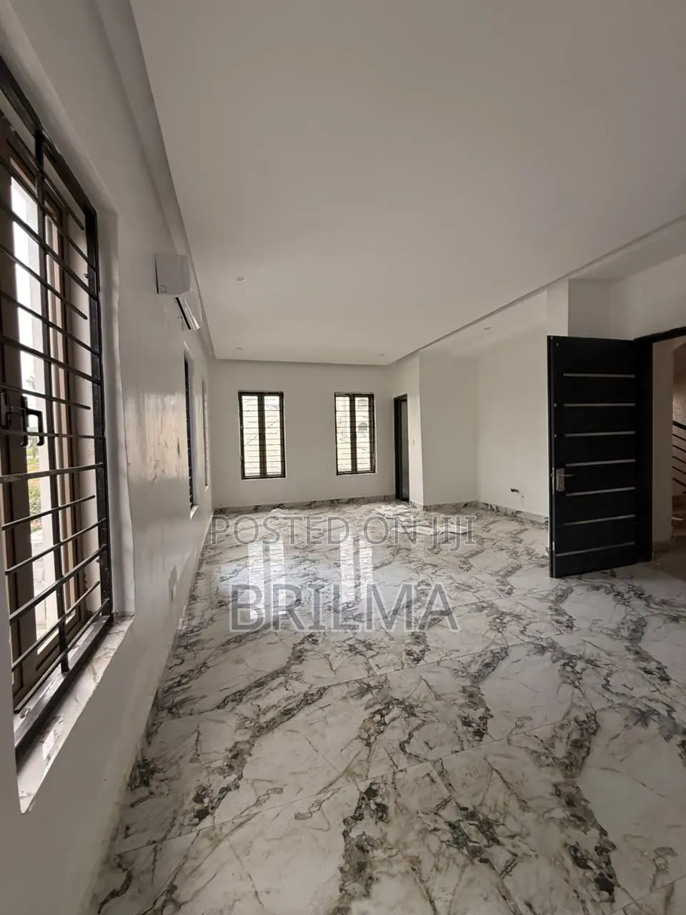 Shops/Office Space in Wuse 2 for Sale in Wuse 2