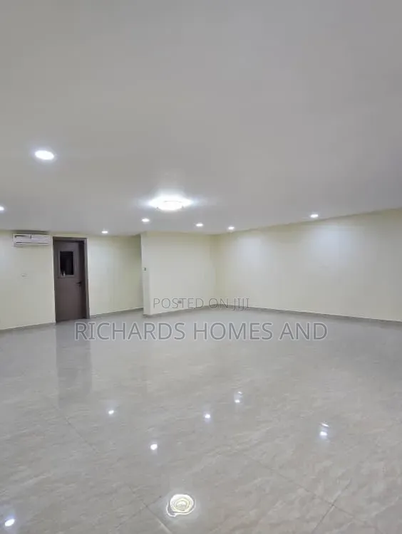3bdrm Apartment in Old Ikoyi for rent in Old Ikoyi