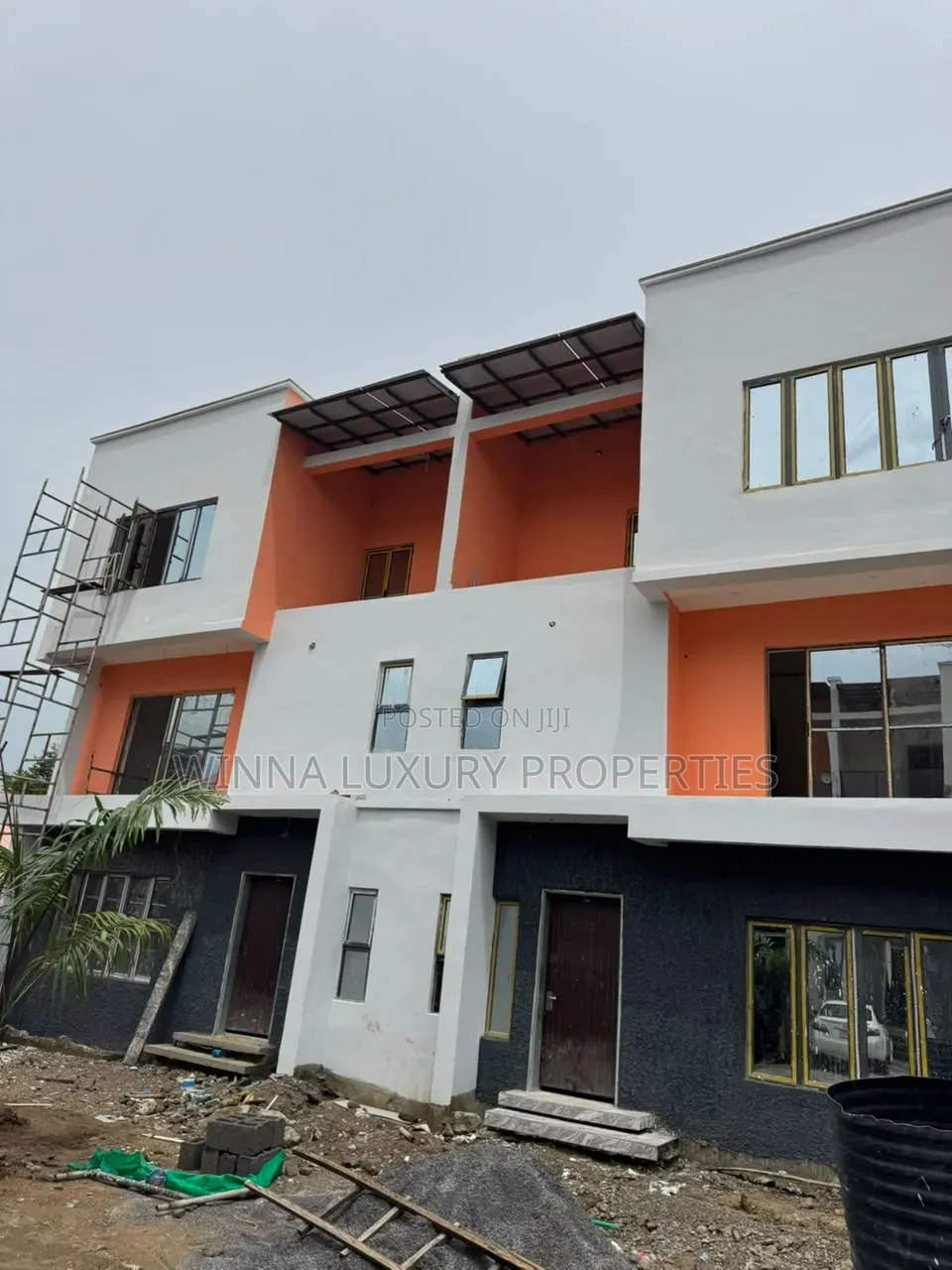 6bdrm Duplex in Goldcity Estate, Lugbe District for rent in Lugbe District