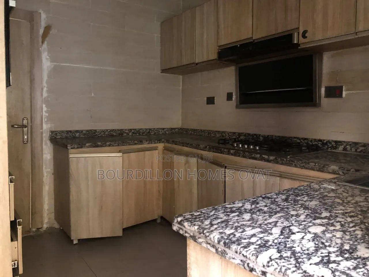 4bdrm Duplex in Harris Drive By Vgc for rent in VGC / Ajah
