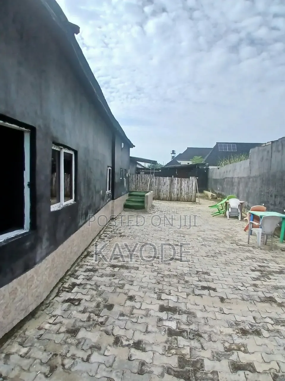 Furnished 10bdrm House in Off Lekki-Epe Expressway for sale in Off Lekki-Epe Expressway