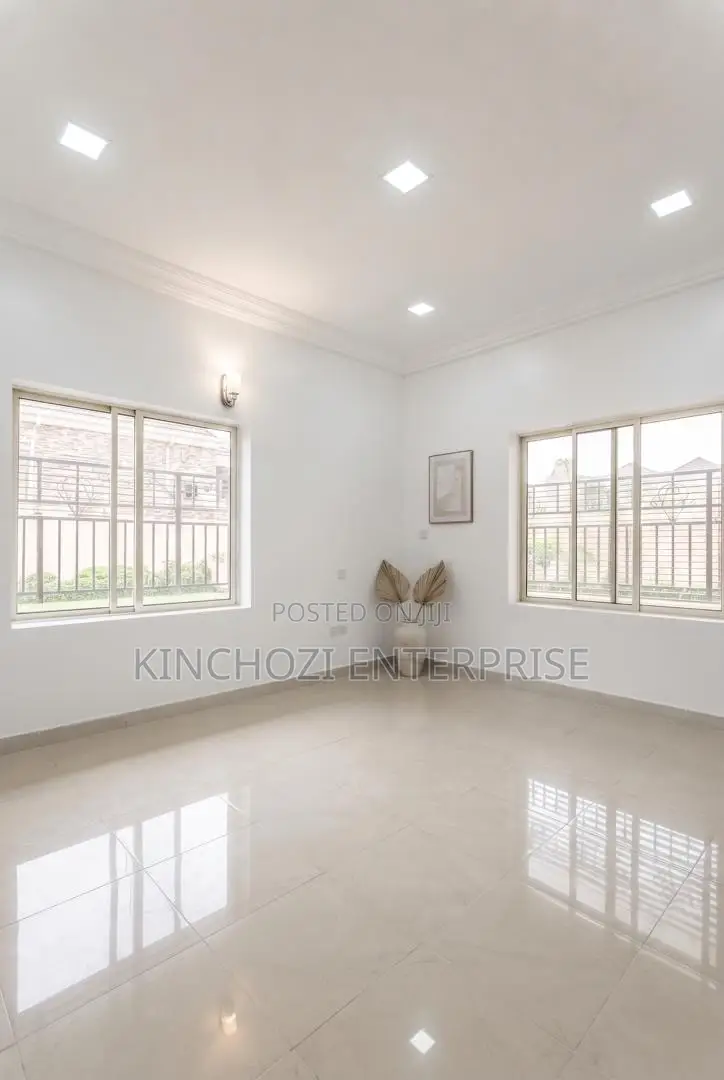 2bdrm Apartment in Lekki Enclave Estate for rent in Ikate