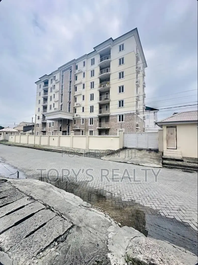 3bdrm Apartment in Lekki Phase 1 for rent in Lekki Phase 1