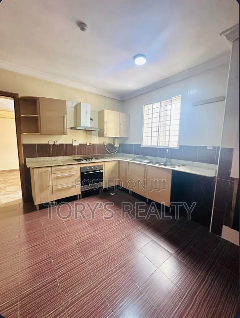 3bdrm Apartment in Lekki Phase 1 for rent in Lekki Phase 1