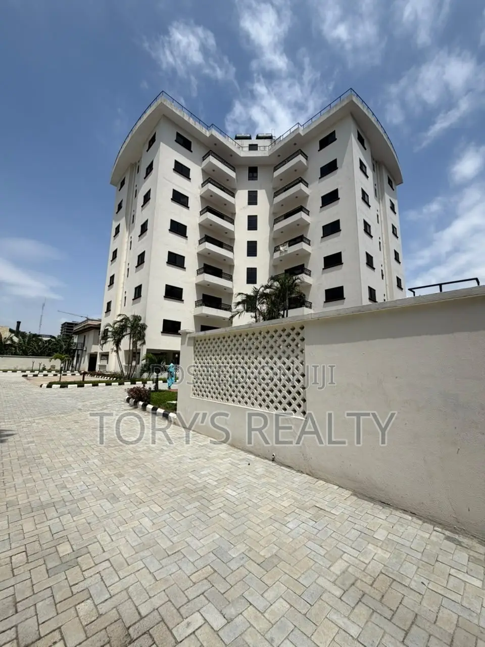 3bdrm Apartment in Old Ikoyi for rent in Old Ikoyi