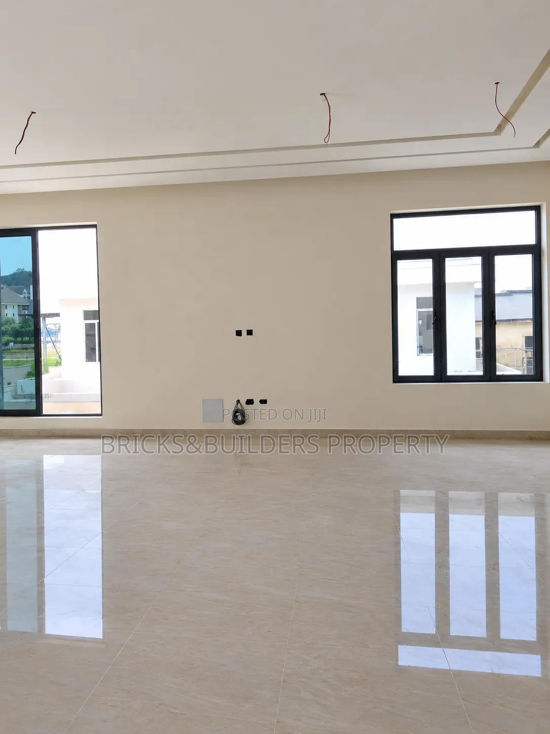 5bdrm Duplex in Guzape District for sale in Guzape District